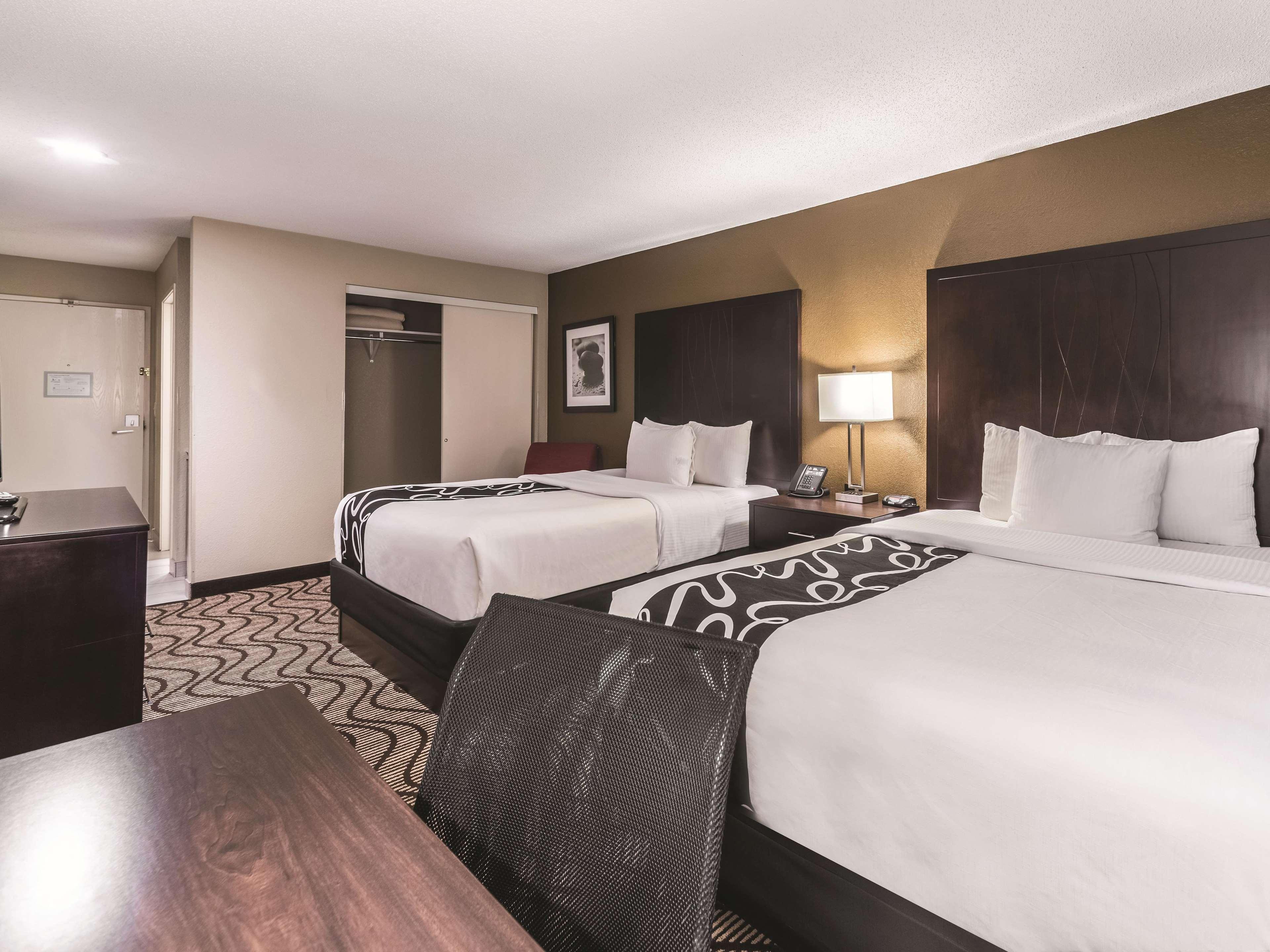 La Quinta By Wyndham Collinsville - St. Louis Экстерьер фото