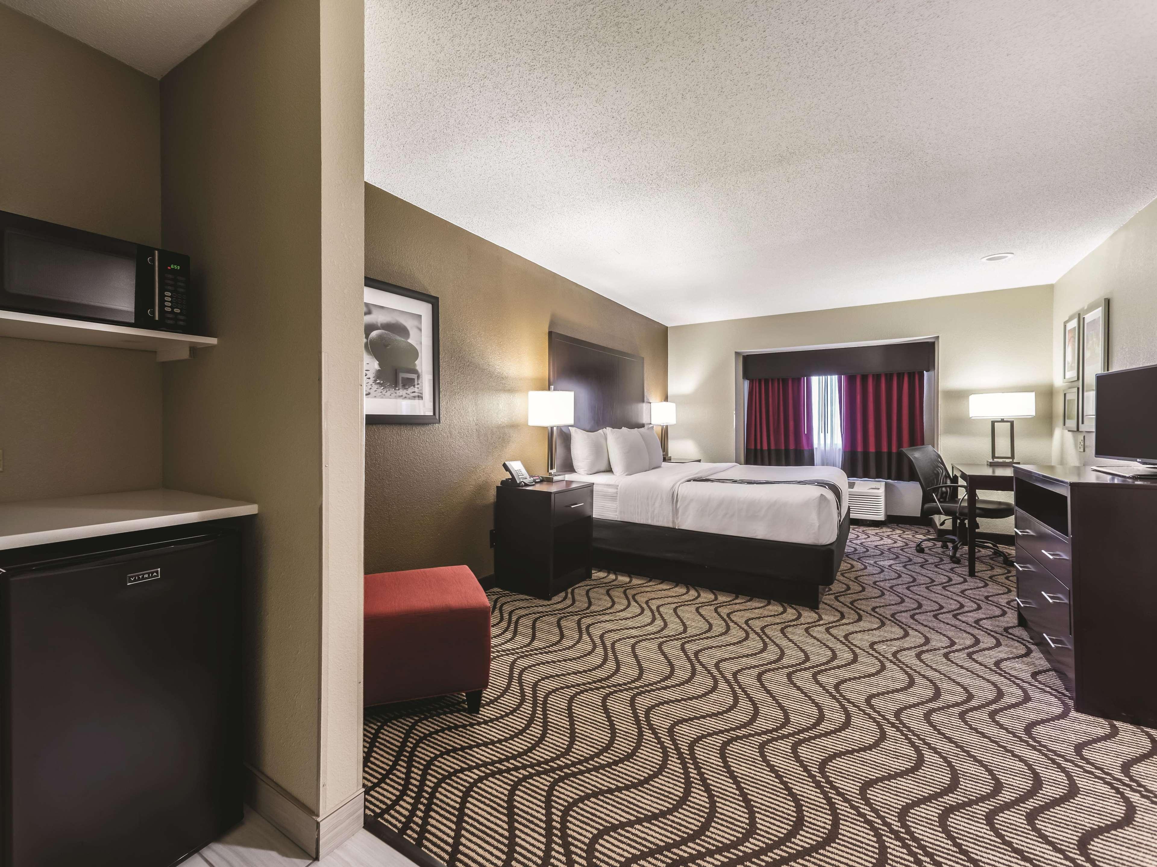La Quinta By Wyndham Collinsville - St. Louis Экстерьер фото