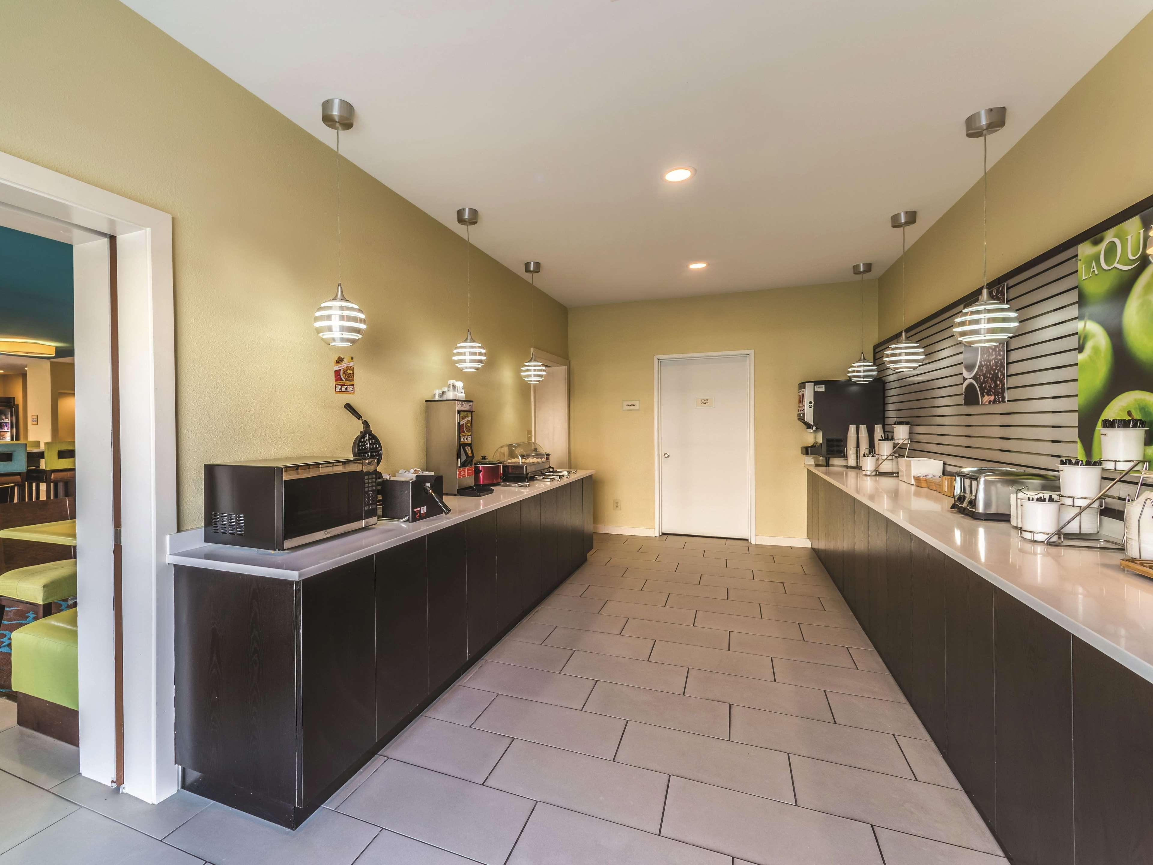 La Quinta By Wyndham Collinsville - St. Louis Экстерьер фото