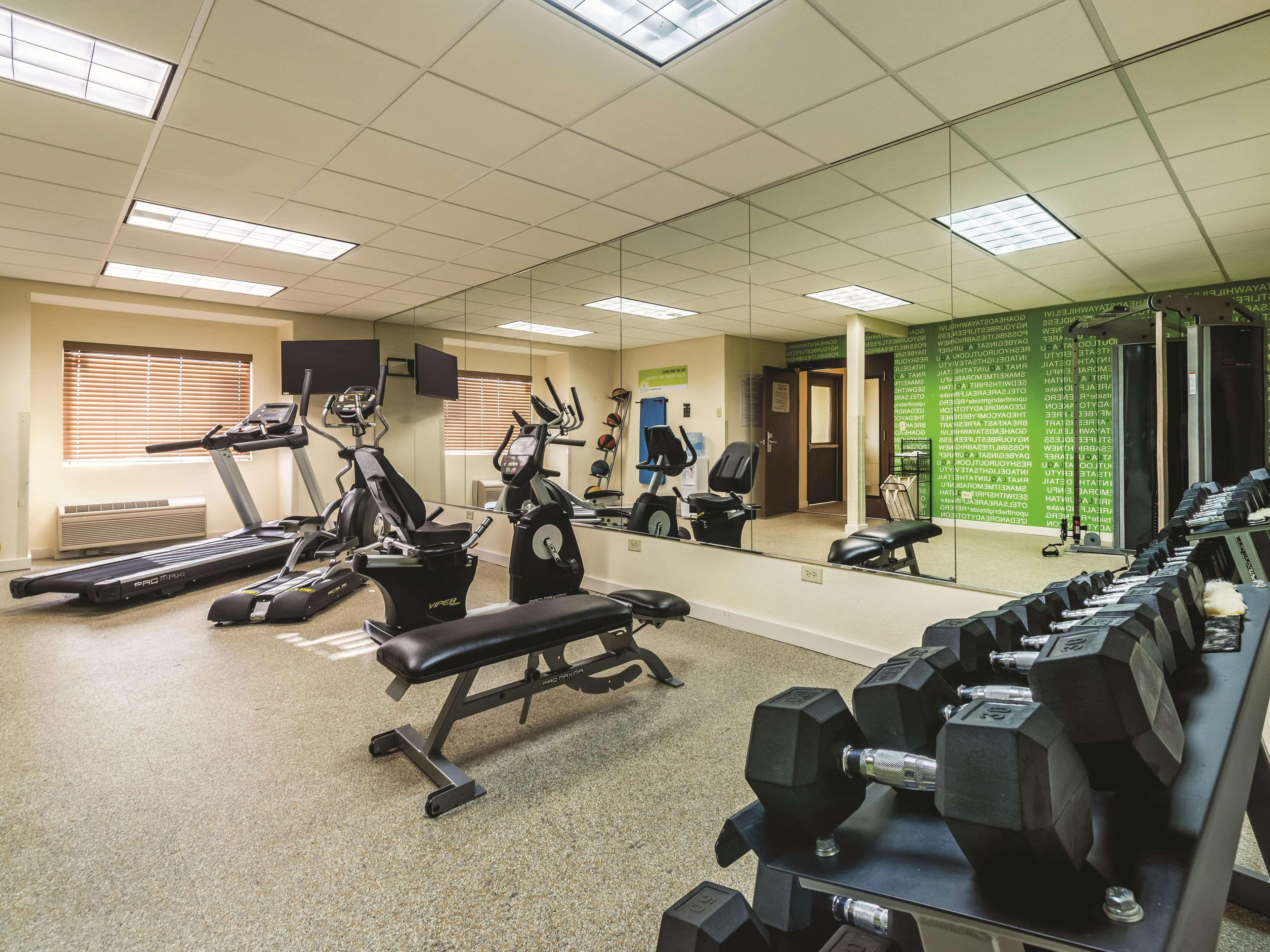 La Quinta By Wyndham Collinsville - St. Louis Экстерьер фото