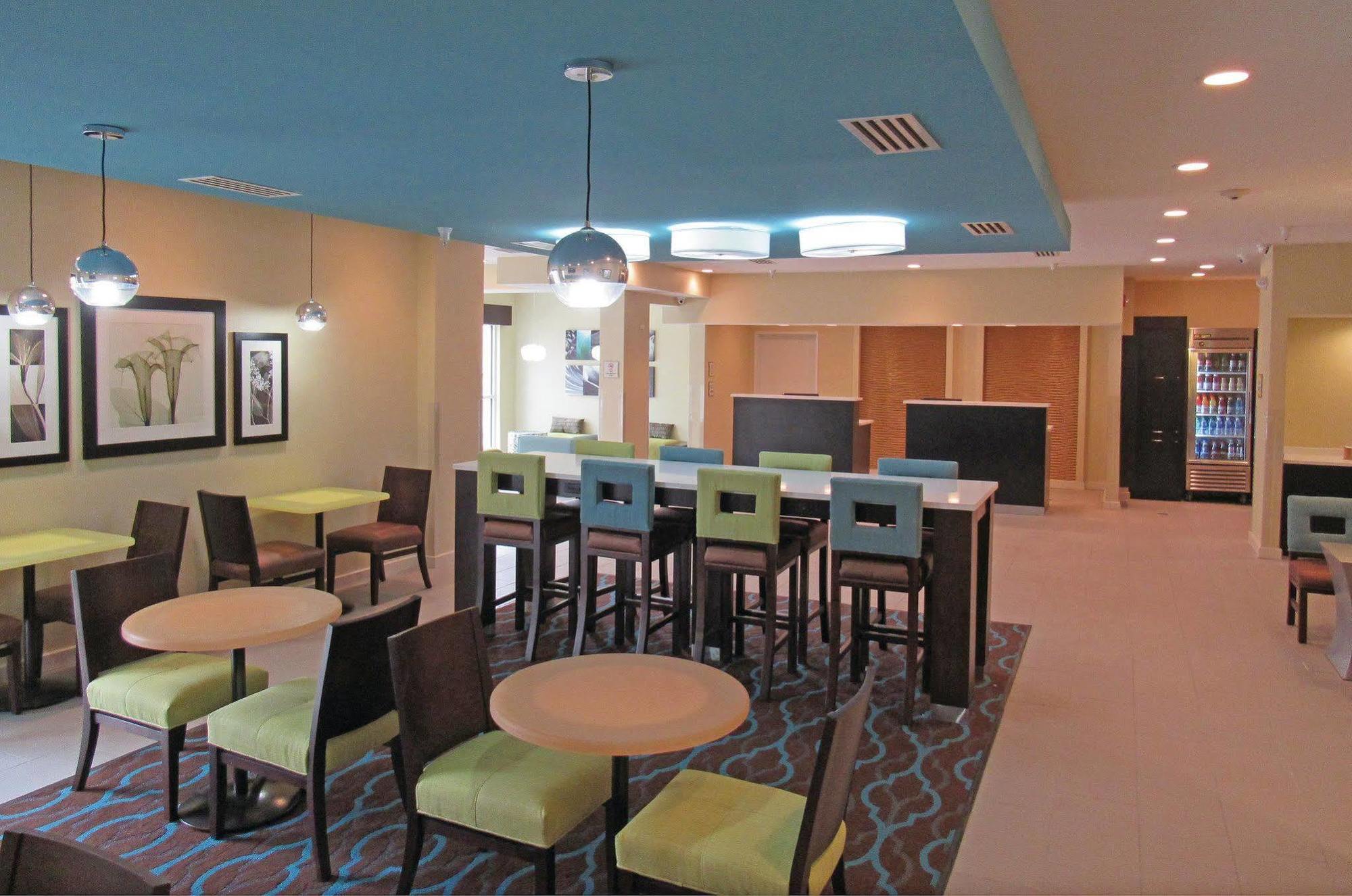 La Quinta By Wyndham Collinsville - St. Louis Экстерьер фото